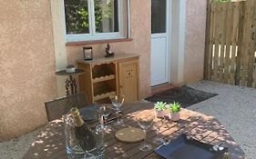 JOLI STUDIO INDEPENDANT 20m² AVEC JARDIN